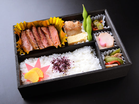 和牛の希少部位シンタマの赤身ステーキ弁当
